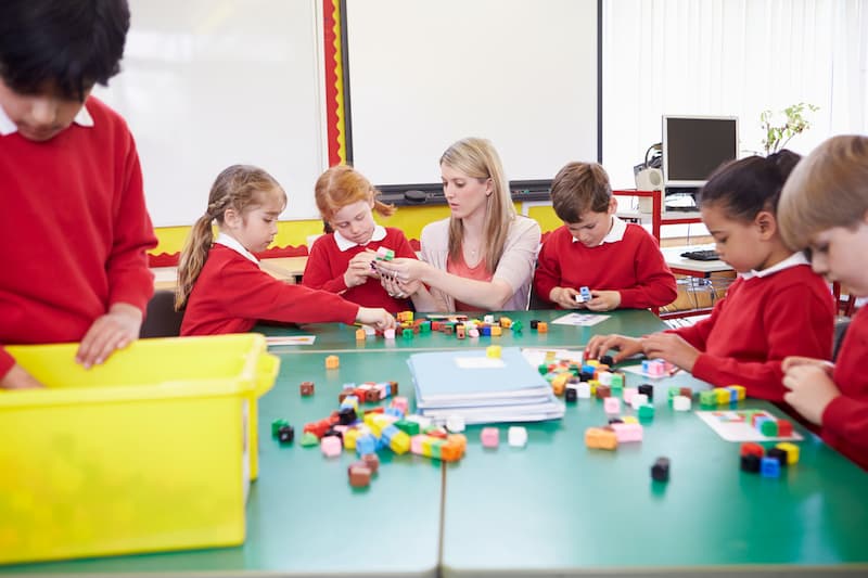 young children with teacher